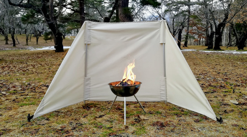 帆布素材でキャンプ用陣幕をdiy 風を防いで焚き火をより快適にしよう Cazual